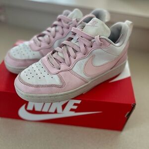Nike Pastel Pink and White Low-Tops